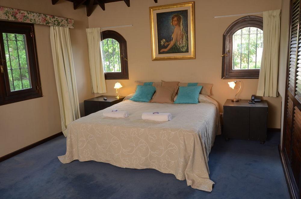 Susana Just Boutique Hotel Vicente Lopez Exterior photo