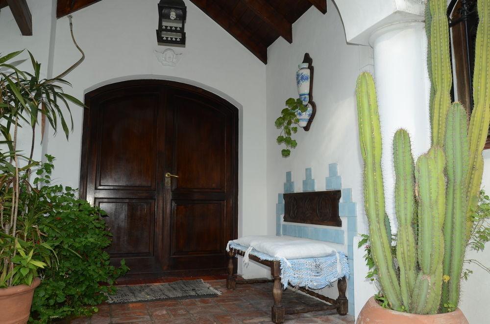 Susana Just Boutique Hotel Vicente Lopez Exterior photo